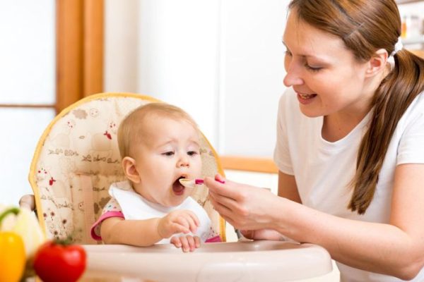 Eine mutter kann 10 kinder ernähren aber